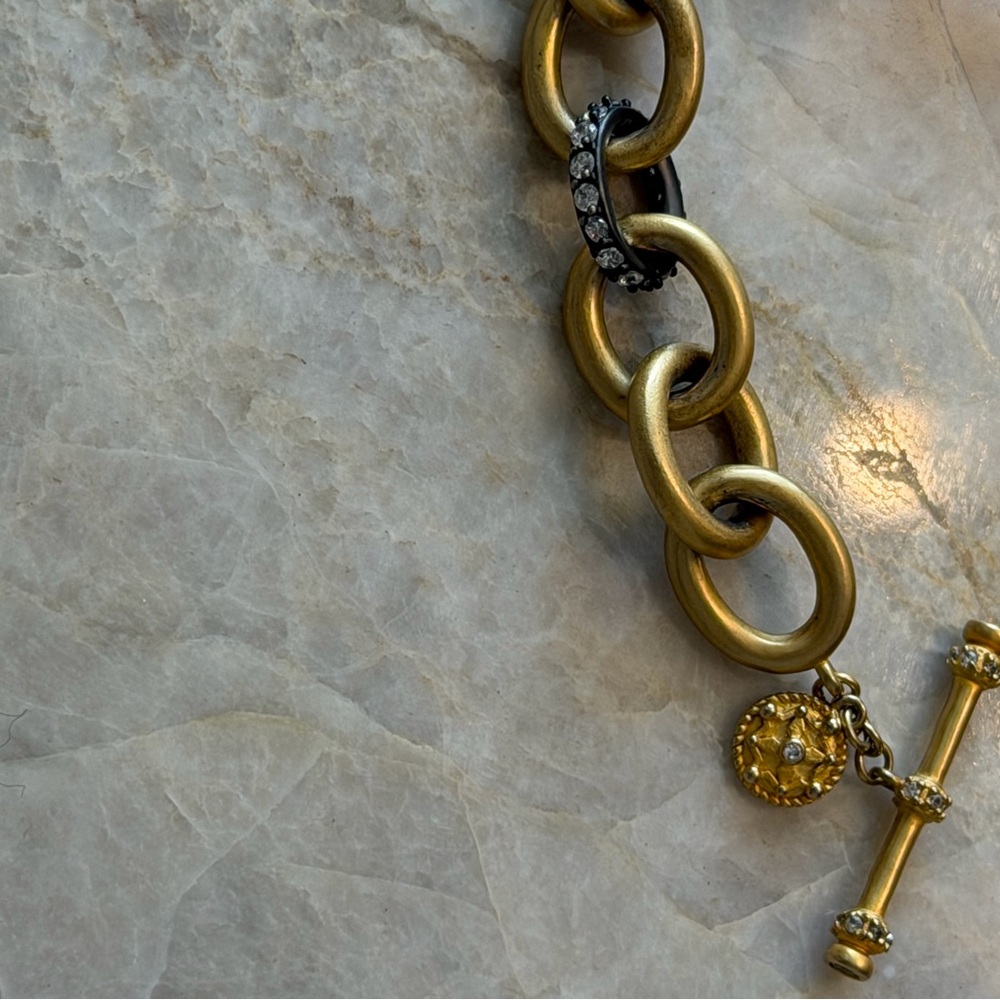 Frieda Rothman Heavy Link Gold and Black Reverse Bracelet with Pavé Accents - Picture 3 of 4